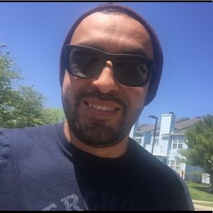 Meet your Posher, Daniel